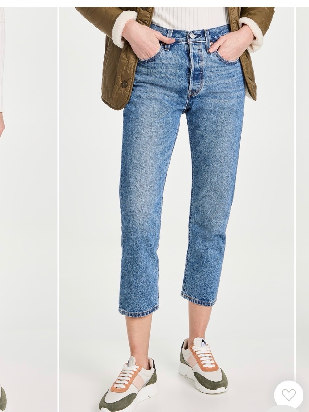 Levi's 501 Crop Jeans in Must Be Mine wash